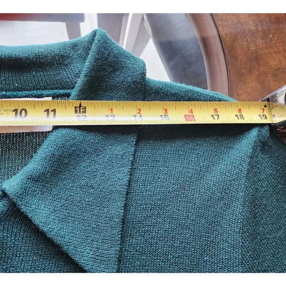 Danielle Women's Green Acrylic Blend Long Sleeve Front Buttons Sweater Jacket - Picture 12 of 12